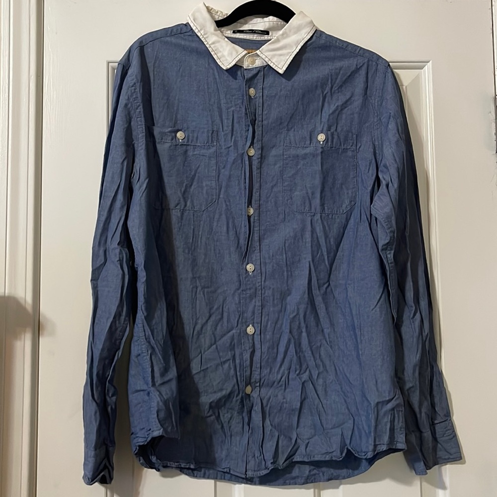 Chambray Long Sleeve Button up
